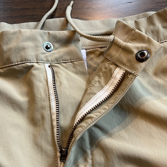 NWOT Nike Utility Pants - Picture 5 of 10